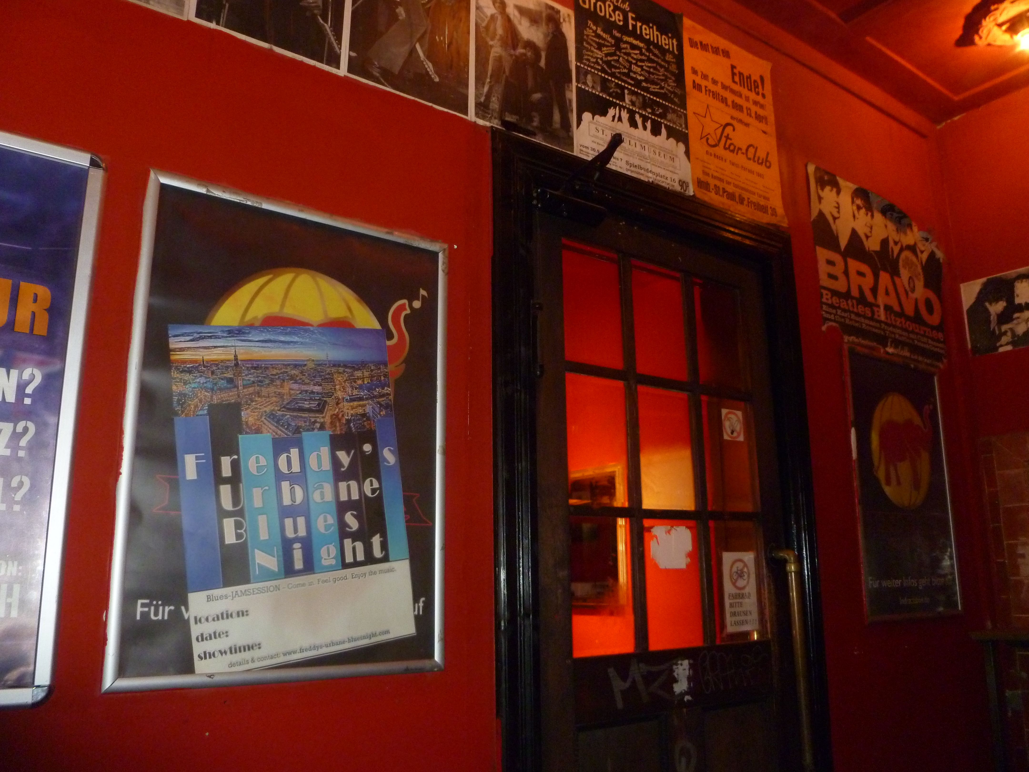 Eingangsbereich Indra Club 64. Foto by Frederik Schlenk